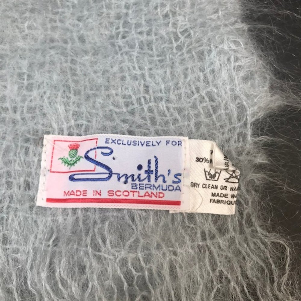 Smiths Scarf & Wraps wool made in scotland